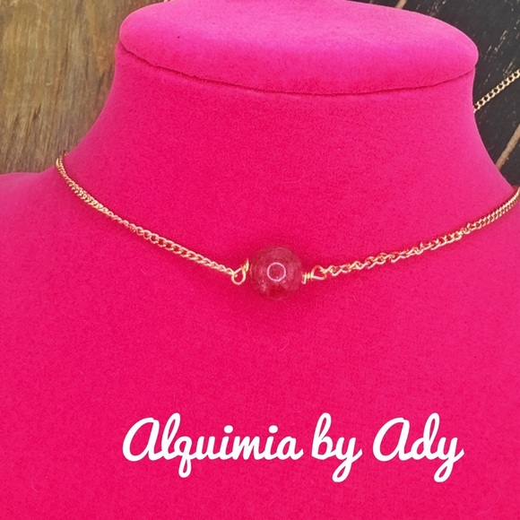 Alquimia Gold Necklace with Red watermelon tourmaline Pendant - Picture 2 of 2